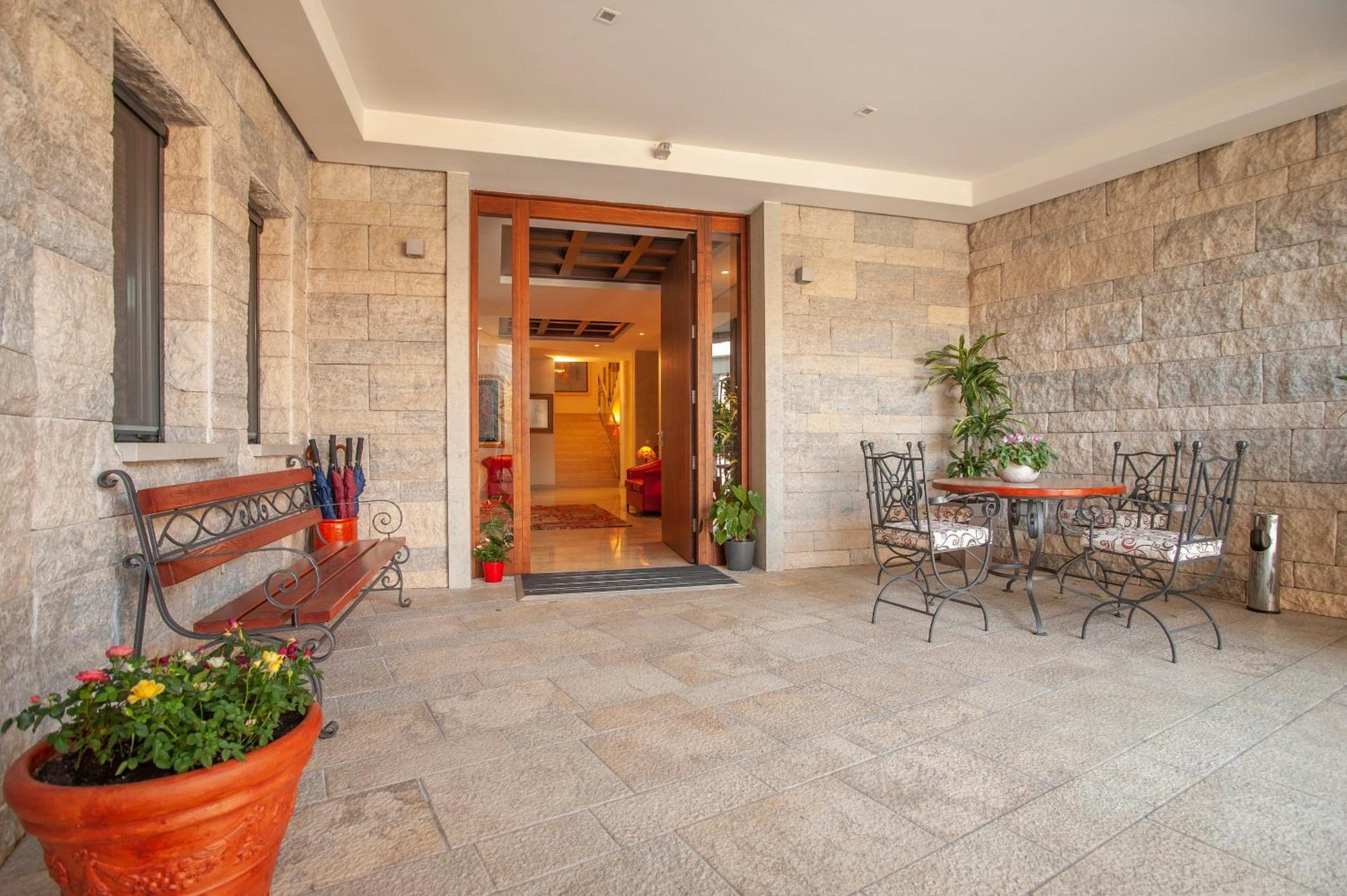 Alexandar Montenegro Luxury Suites & Spa Budva Exterior photo